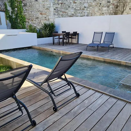 Nc30 , Privatives Deluxe 4* La Rochelle