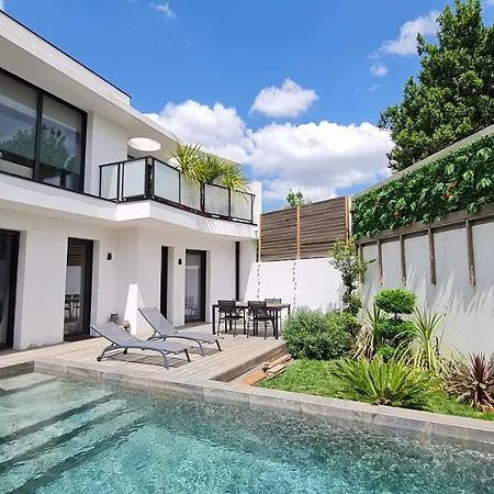 Nc30 , Privatives Deluxe