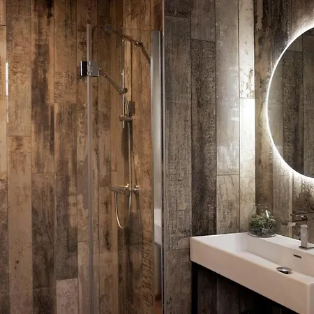 ベッド・アンド・ブレックファスト Nc30 , Privatives Deluxe ラ・ロシェル