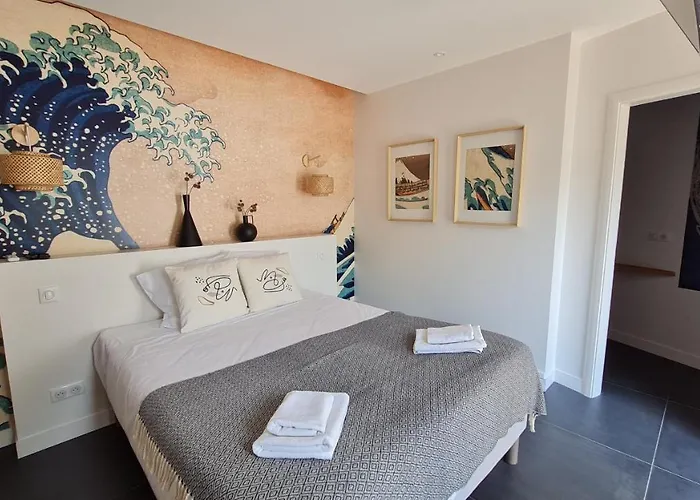 Nc30 , Privatives Deluxe Alojamento de Acomodação e Pequeno-almoço 4*